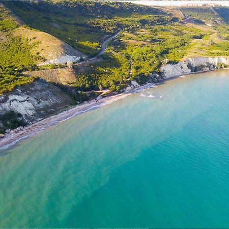 Lighthouse Apartments And Villas Balchik Ngoại thất bức ảnh