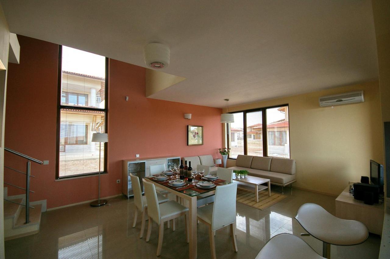 Lighthouse Apartments And Villas Balchik Ngoại thất bức ảnh