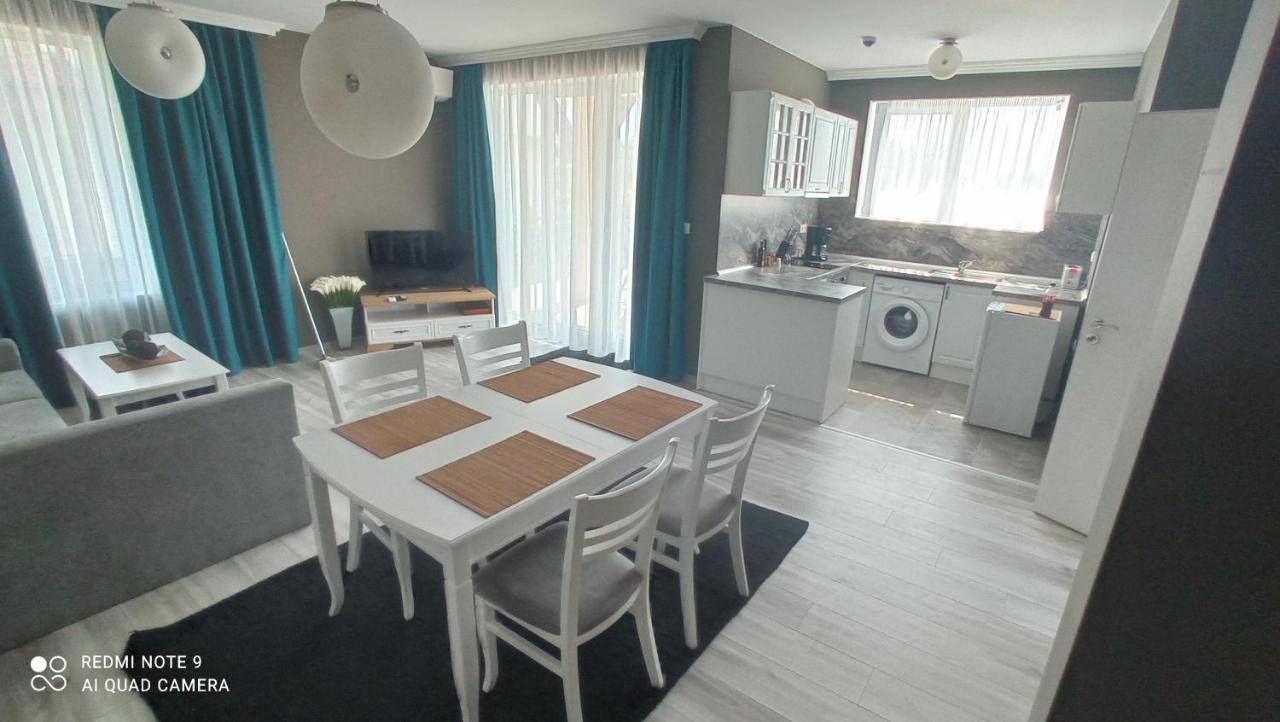 Lighthouse Apartments And Villas Balchik Ngoại thất bức ảnh